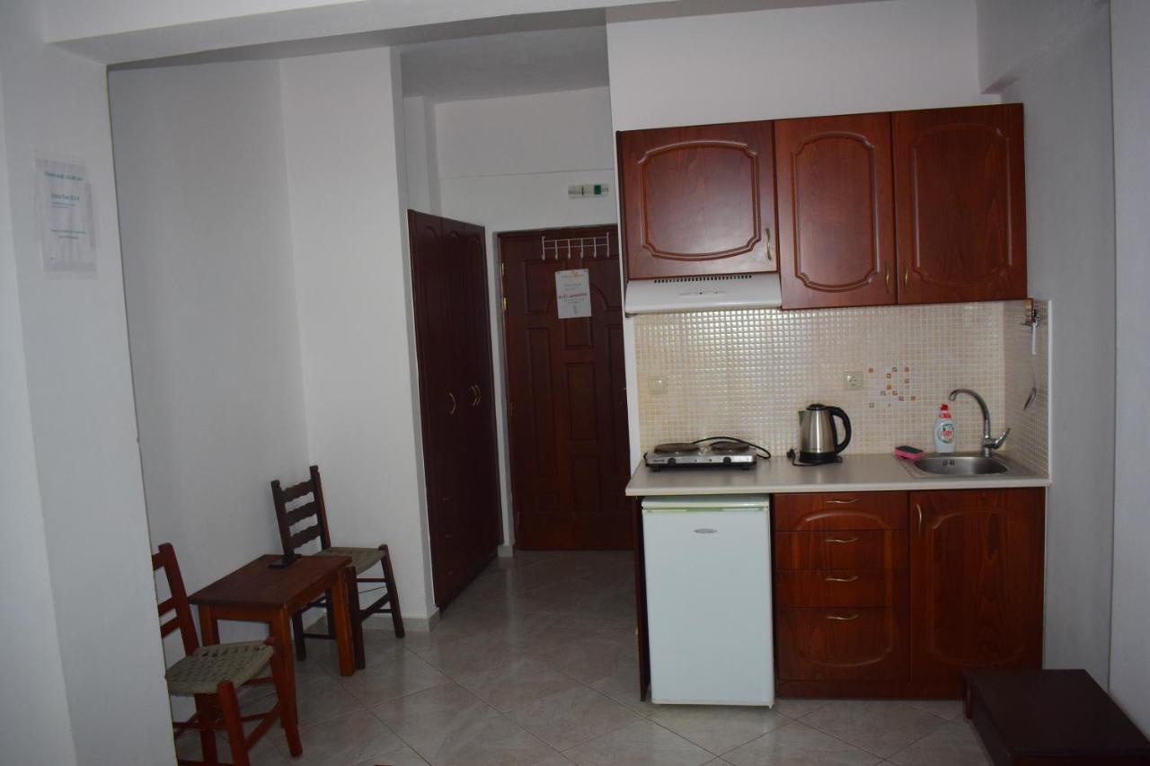 Zorbas Studios Agia Roumeli Exterior photo