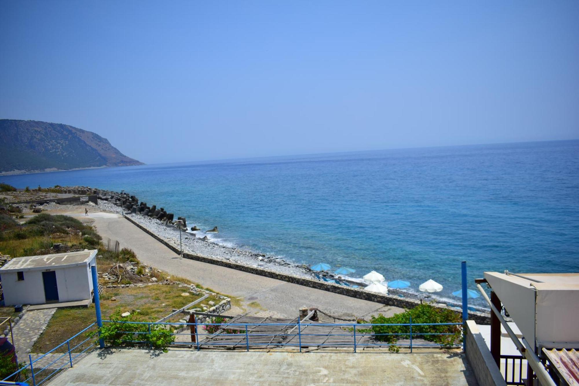 Zorbas Studios Agia Roumeli Exterior photo
